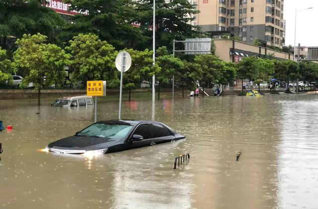 水到車輪一半了車內(nèi)會進(jìn)水嗎