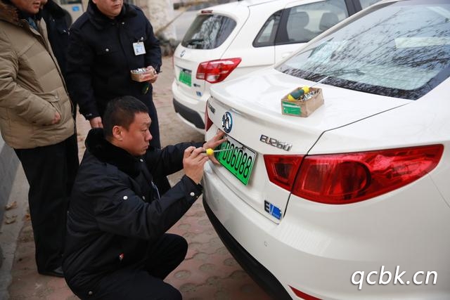 新車上牌要多少錢 新車上牌流程