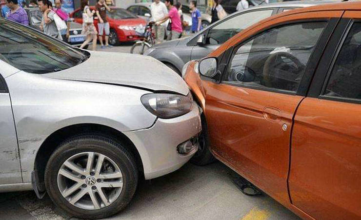 報車險流程是怎么樣的 車險報案流程