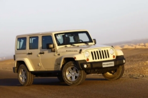 jeep是什么牌子的車 品牌是jeep（目前屬于克萊斯勒公司）