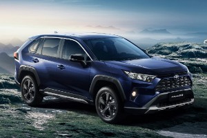 豐田榮放RAV4價格 2022款新車售價15萬(分期首付4萬)