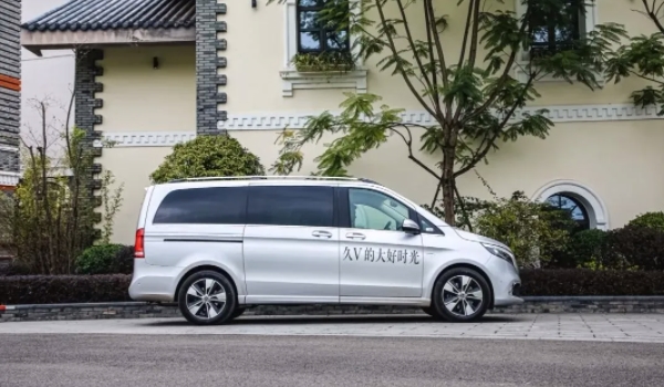 奔馳邁巴赫商務(wù)車mpv價(jià)格 奔馳邁巴赫沒有商務(wù)車（奔馳品牌有4款MPV）