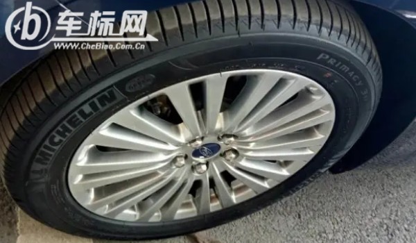 福特金牛座輪胎型號是多少 輪胎型號245/45 r19(采用馬牌輪胎)