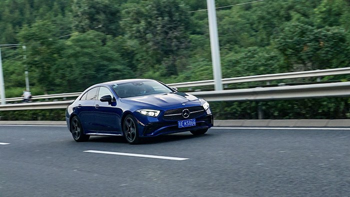 格調(diào)與豪華 萬車網(wǎng)試駕2022款奔馳CLS 350 4MATIC