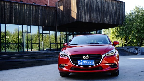 年輕夠范兒 試駕新Mazda3 Axela昂克賽拉